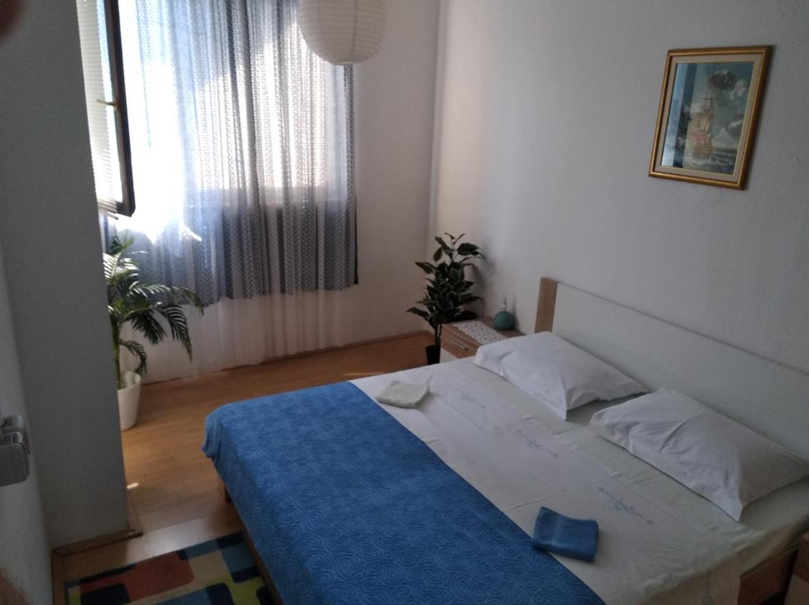 Braco Apartments By The Sea With A Sea View Zaboric Eksteriør bilde