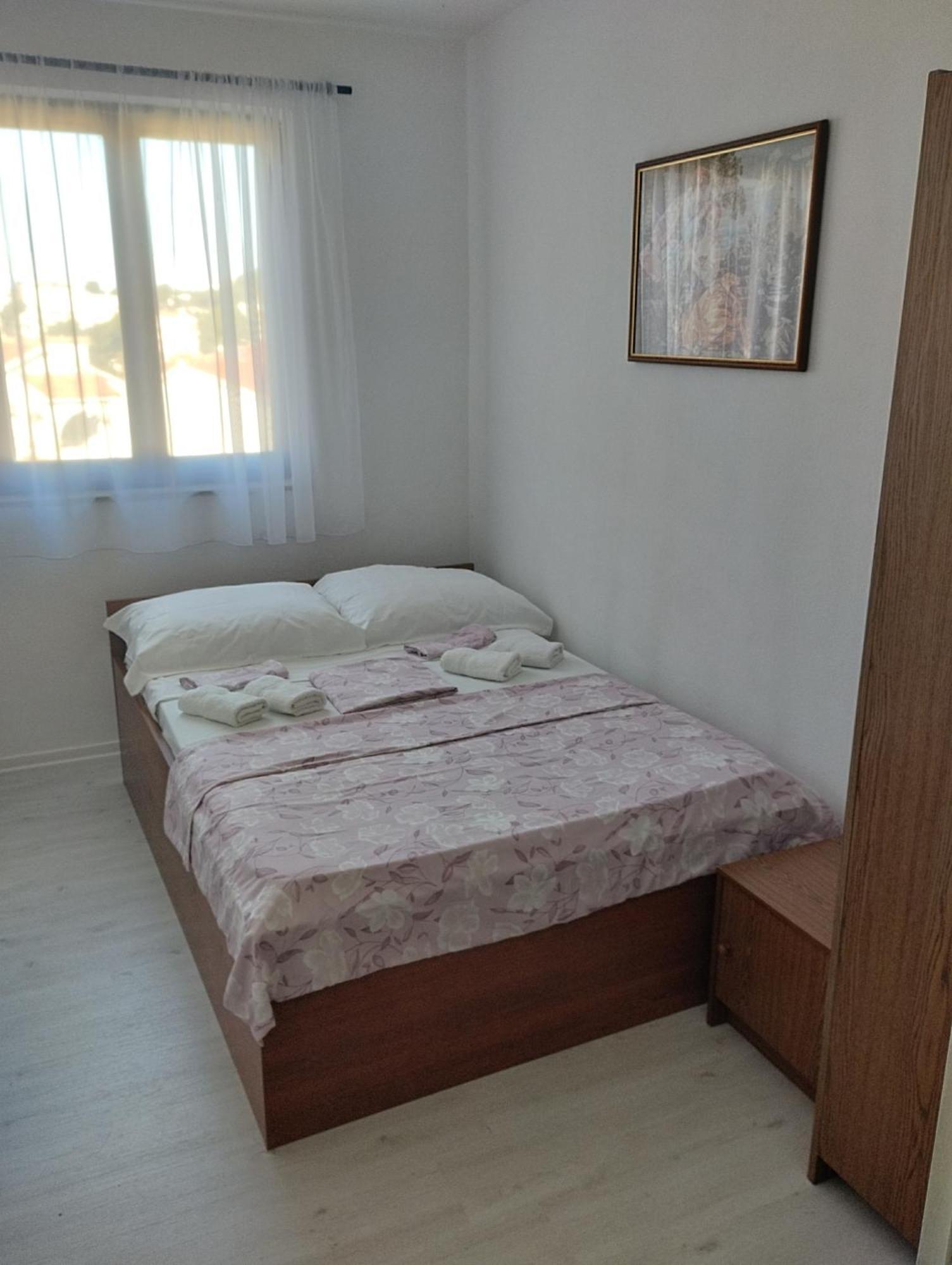 Braco Apartments By The Sea With A Sea View Zaboric Eksteriør bilde