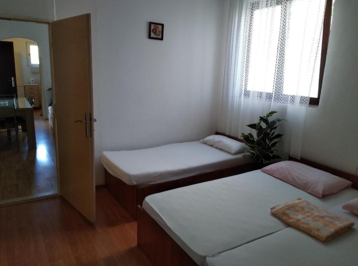 Braco Apartments By The Sea With A Sea View Zaboric Eksteriør bilde